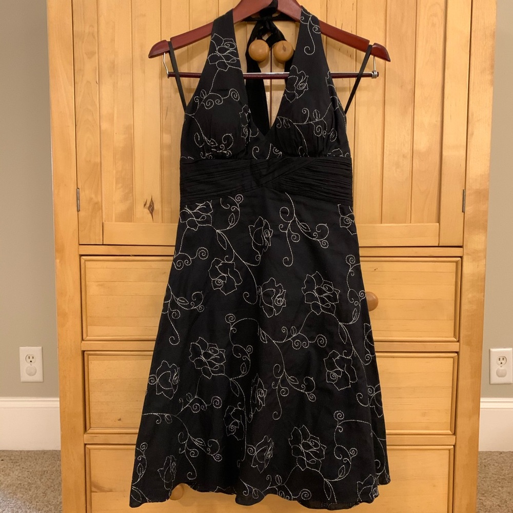 Embroidered Roses White House Black Market dress